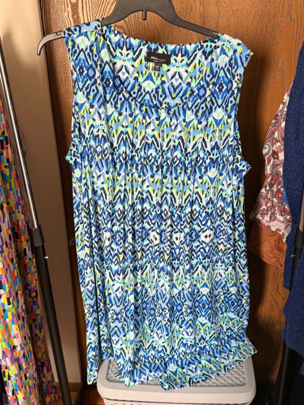 RN Studio Ronnie Nicole 24W Geometric Sleeveless Dress